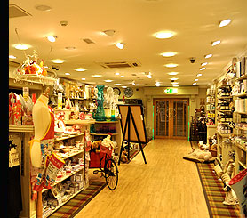 An energy saving display lighting scheme in a fashion shop